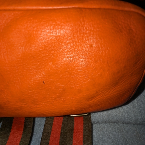 Marc by Marc Jacobs orange large drawstring backpack. - Picture 14 of 14